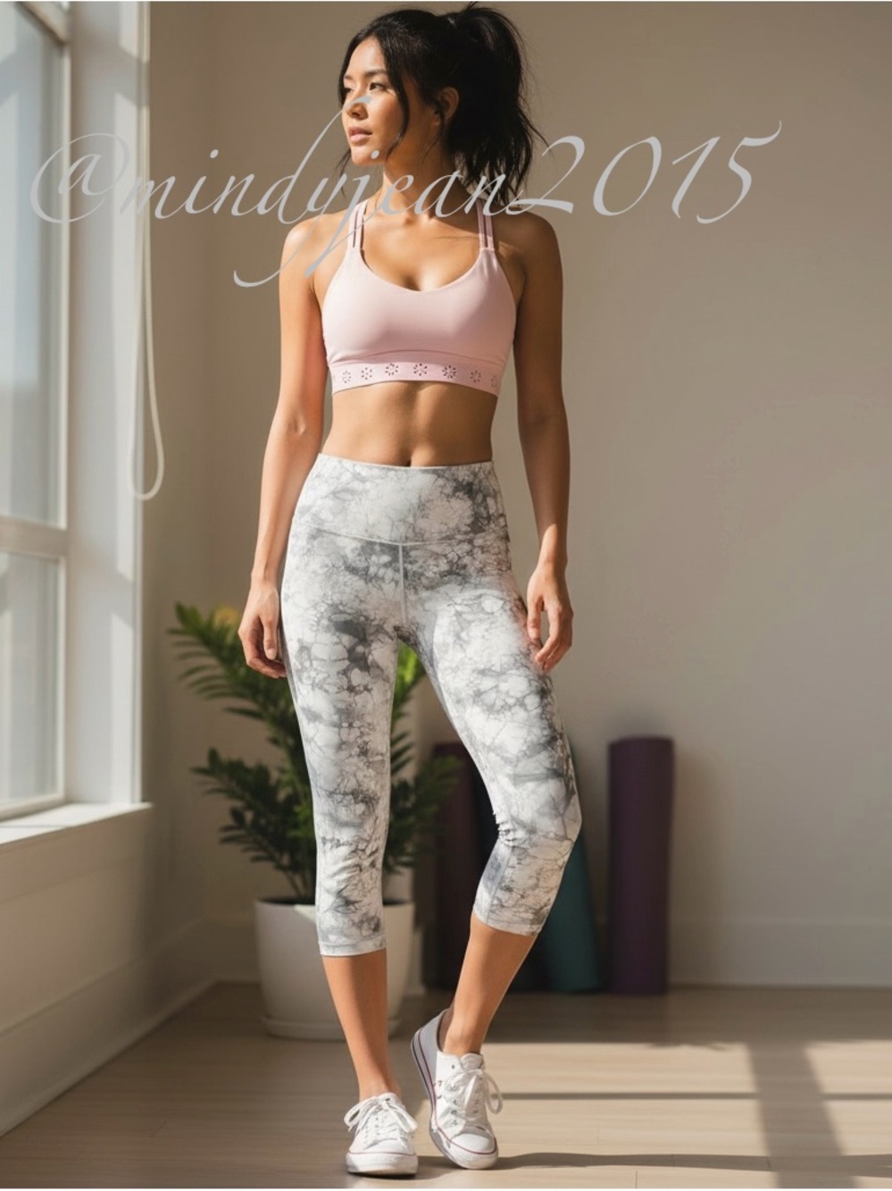 Lululemon Wunder Under Crop (Hi-Rise) *21"
Shibori Antique White Baltic Grey